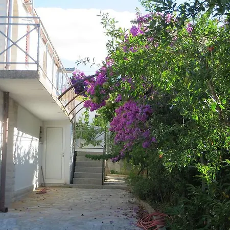 Apartman Ljubica Rogoznica