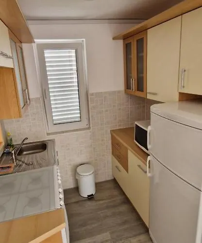 Ljubica Rogoznica (Sibenik-Knin)